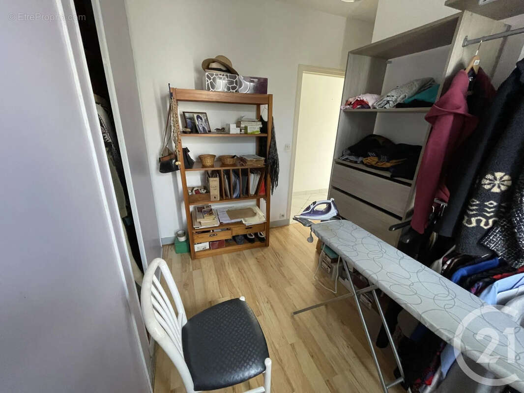 Maison à COUTRAS