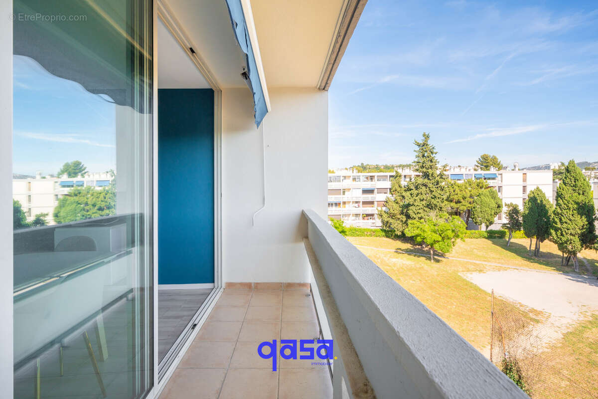 Appartement à MARSEILLE-12E