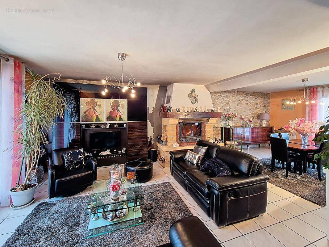 Maison à HENRICHEMONT