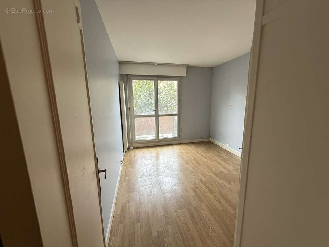 Appartement à ISSY-LES-MOULINEAUX