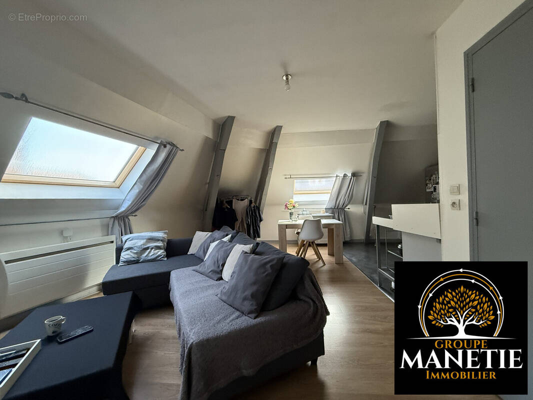 lot 4 coin salon combles - Appartement à HENIN-BEAUMONT