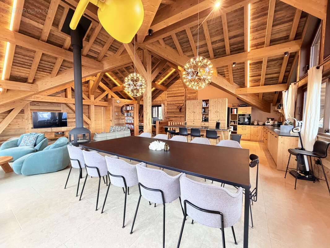 Maison à FONTCOUVERTE-LA-TOUSSUIRE