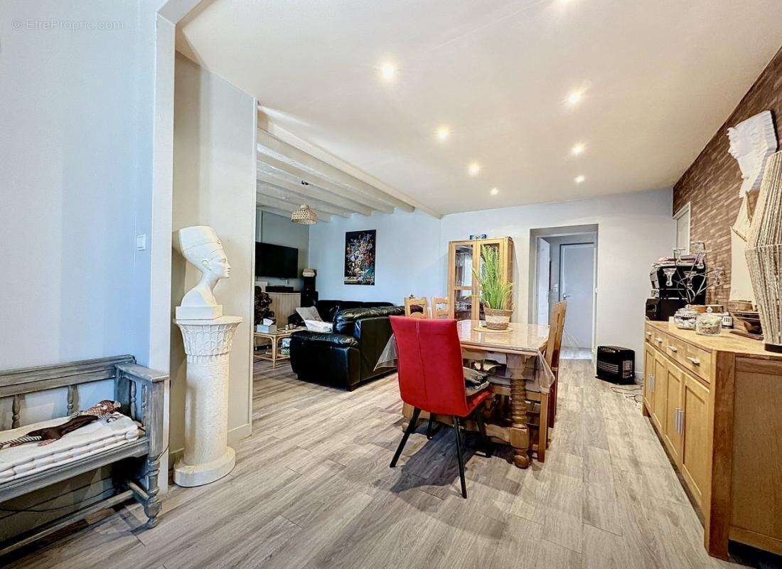 Maison à SAINT-DOLAY