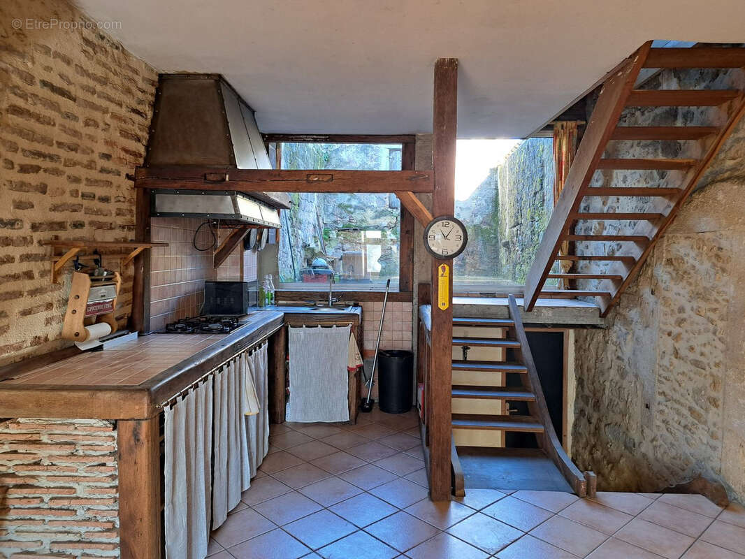 Maison à SAINT-MACAIRE