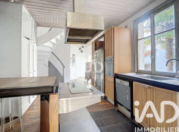 Photo 8 - Maison à SAINT-MAUR-DES-FOSSES