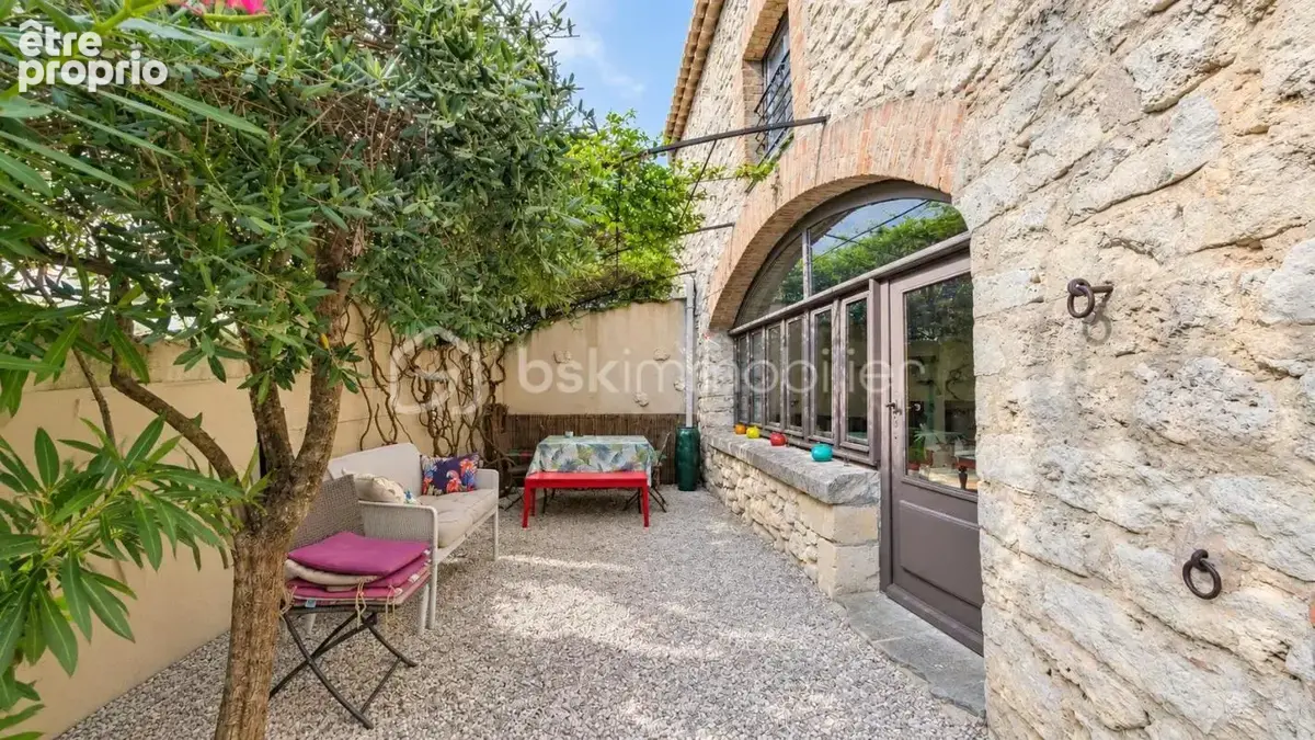 Maison à GRIGNAN