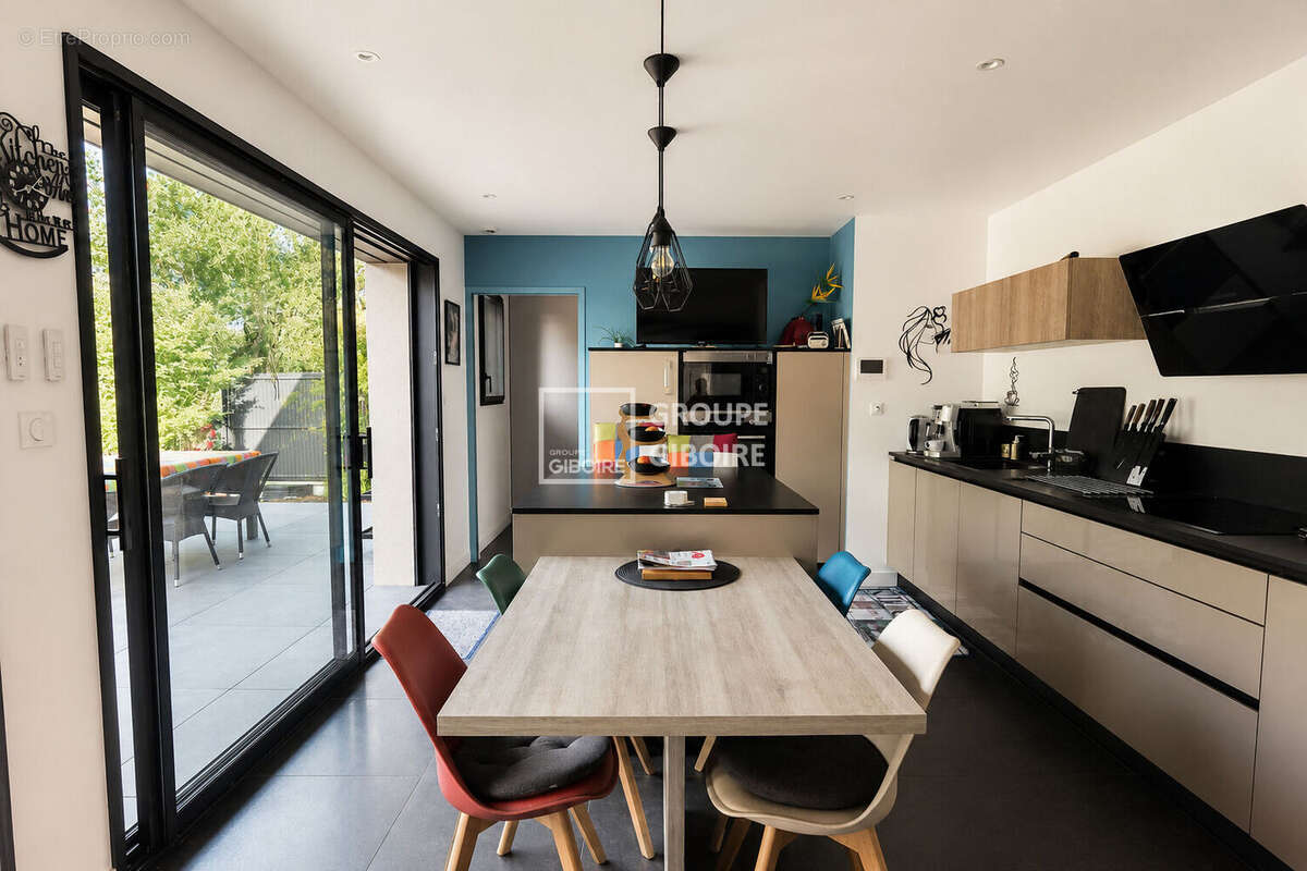 A vendre - agence giboire pacé - maison d'environ 150 m² - montgermont - rennes métropole - photo 4