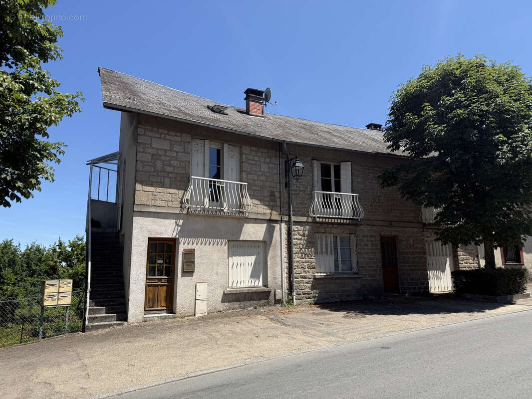 Appartement à UZERCHE