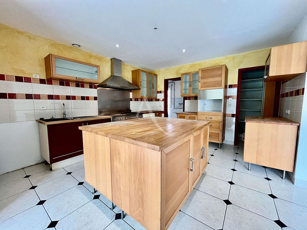 Maison à NOTRE-DAME-DE-RIEZ