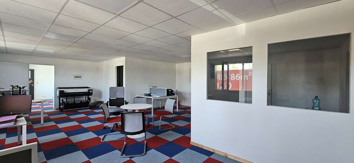 Commerce à BOURGNEUF-EN-RETZ