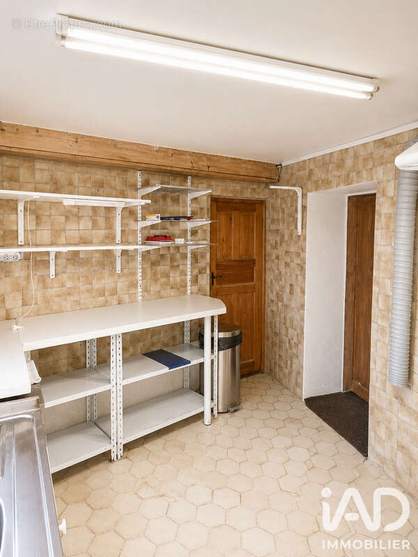Appartement 81 m² à Oz  - photo 9