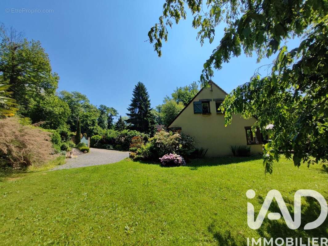 Maison 144 m² à Evecquemont  - photo 2