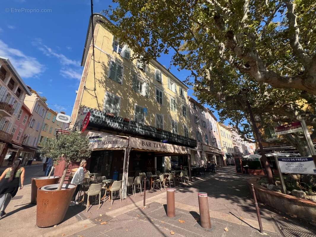 Appartement à FREJUS