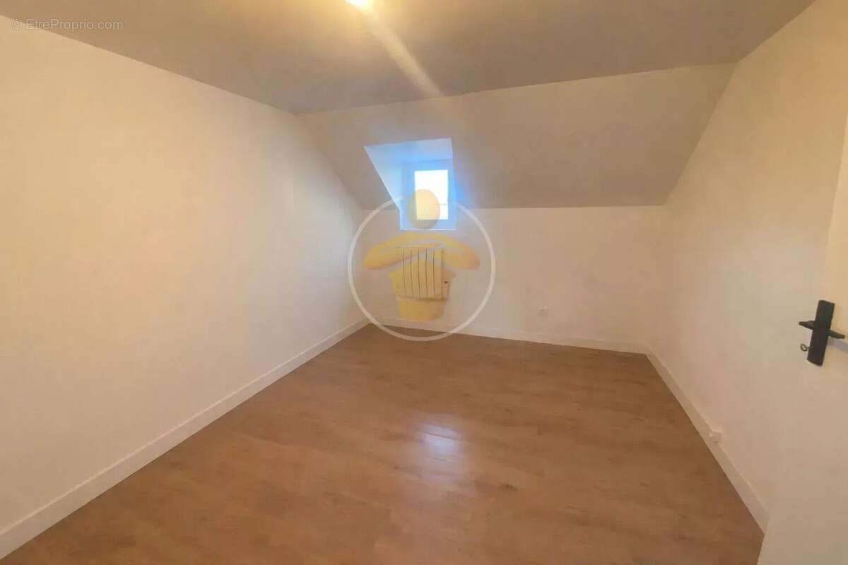 Maison à BICHANCOURT