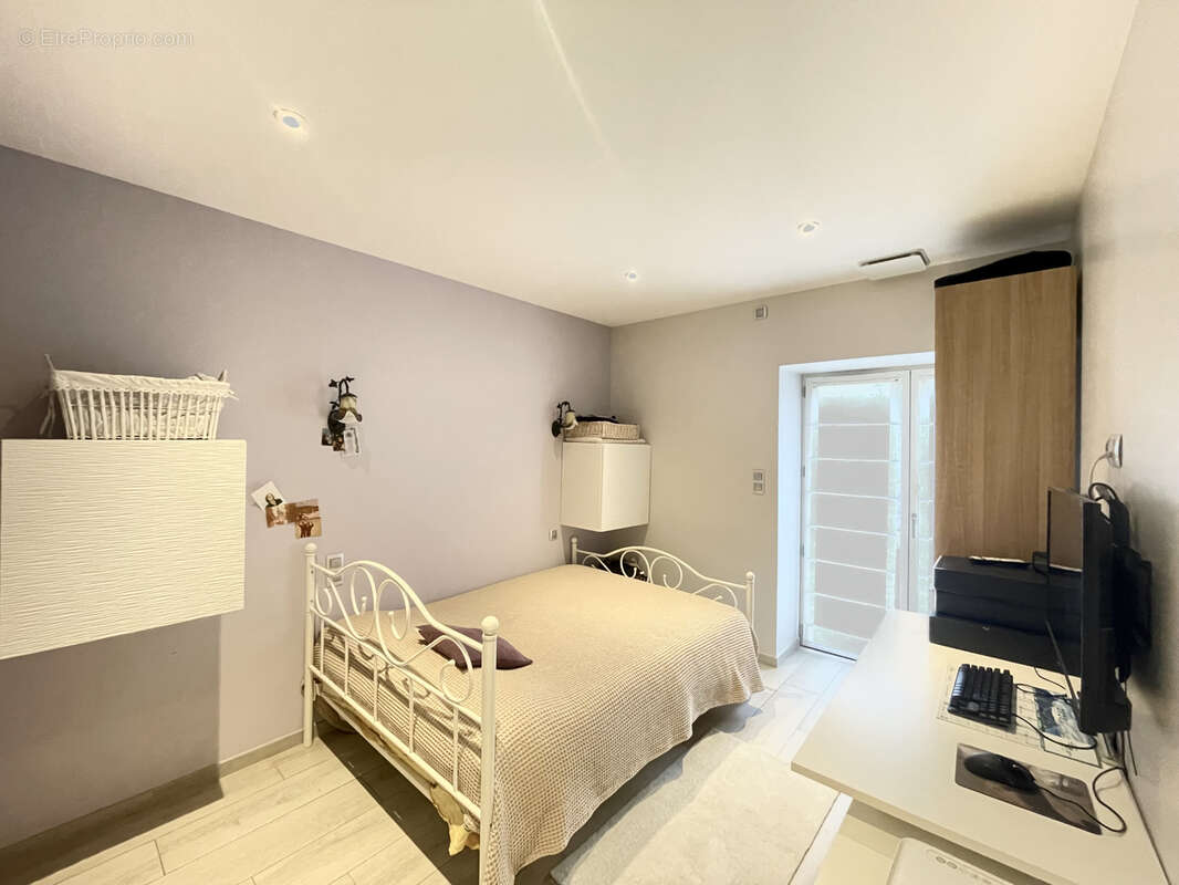 Appartement à ROMANS-SUR-ISERE