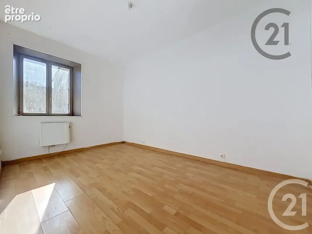 Appartement 3 pièces 54 m² à vendre à Montereau-Fault-Yonne (77130) - photo 3