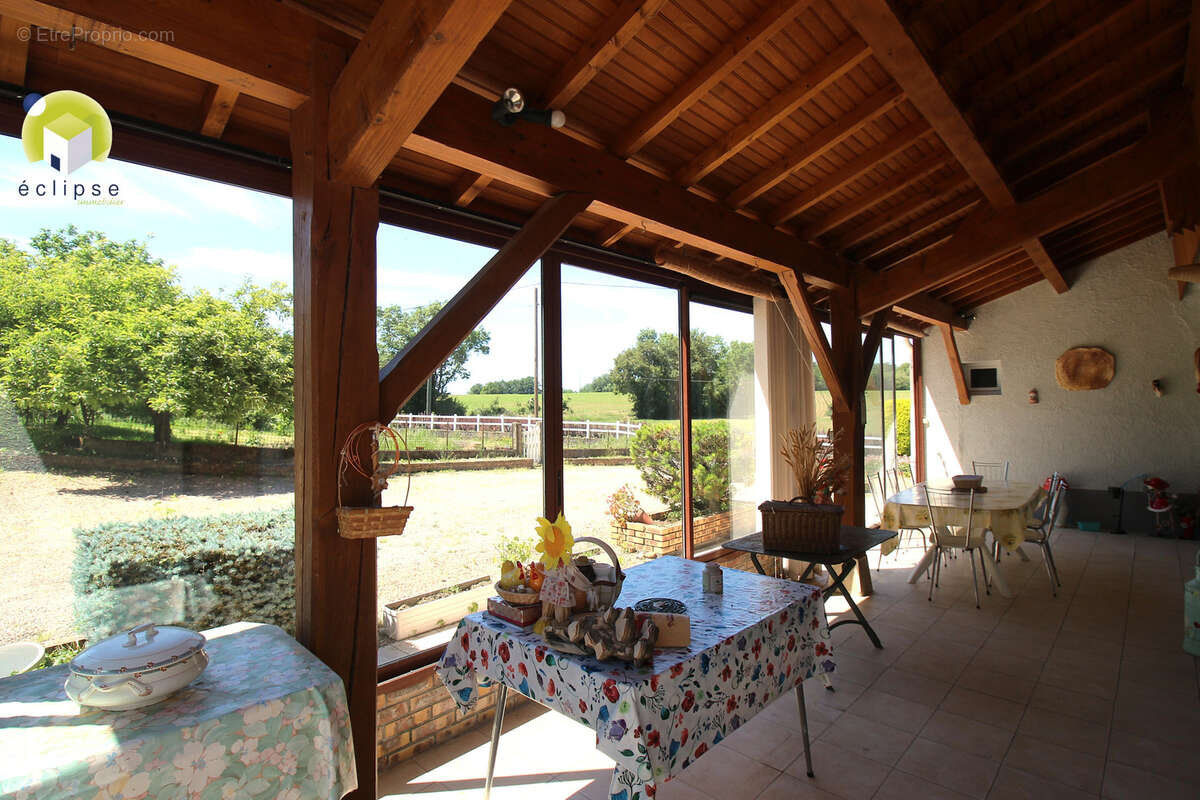 Maison à VONNAS