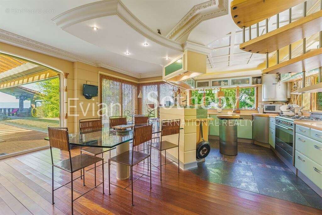 Maison à SAINT-PAUL-EN-CHABLAIS