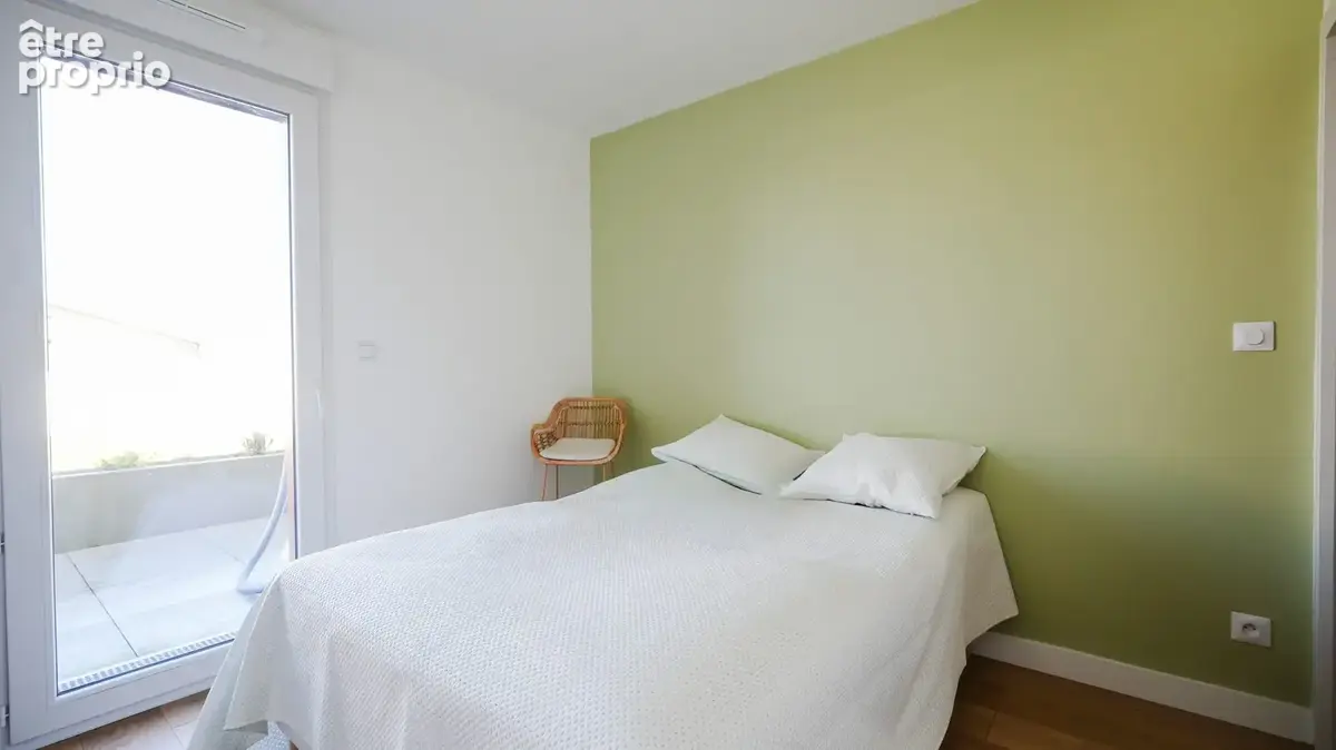Appartement 86 m² à Saint-Jean-De-La-Ruelle  - photo 6