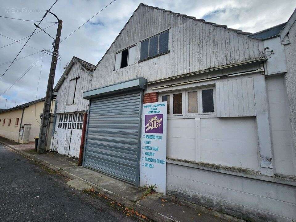Commerce à CHALETTE-SUR-LOING