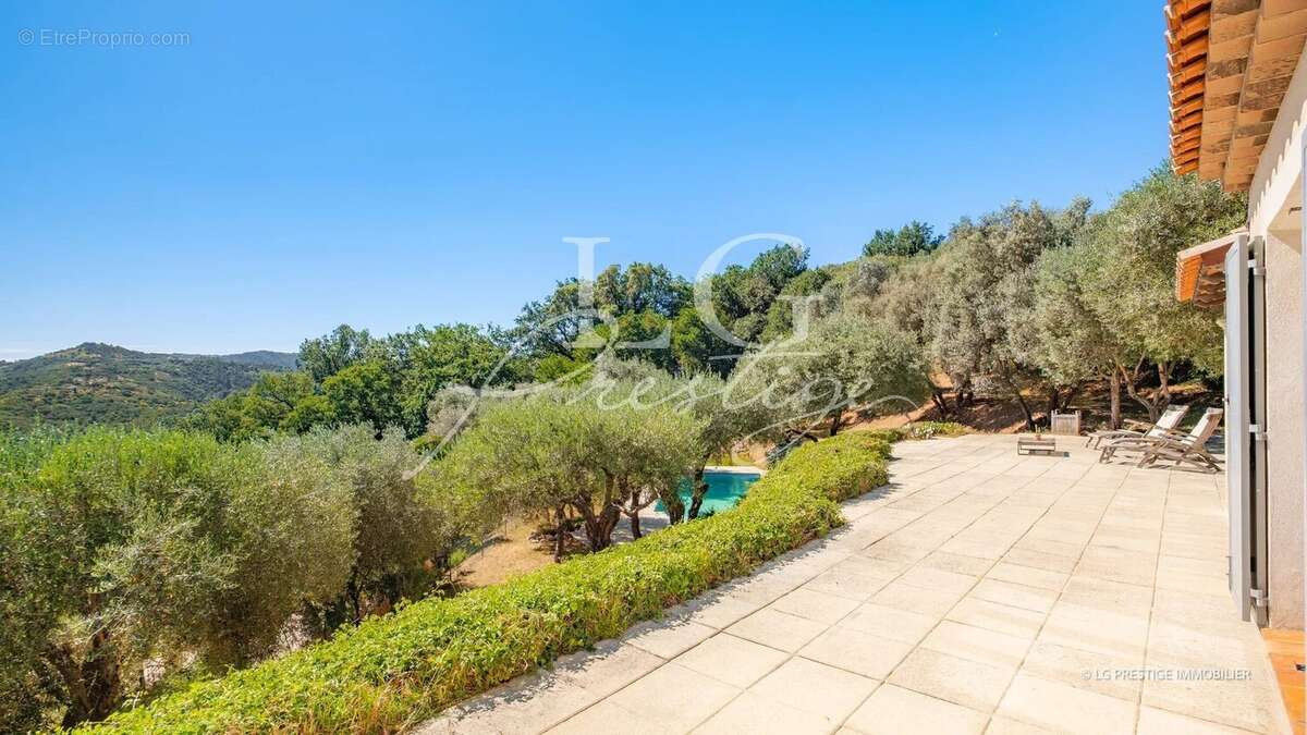 Tanneron villa plain-pied avec vue panoramique - photo 5