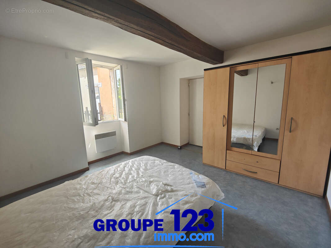 Ensemble immobilier avec 2 logements et local professionnel - photo 16