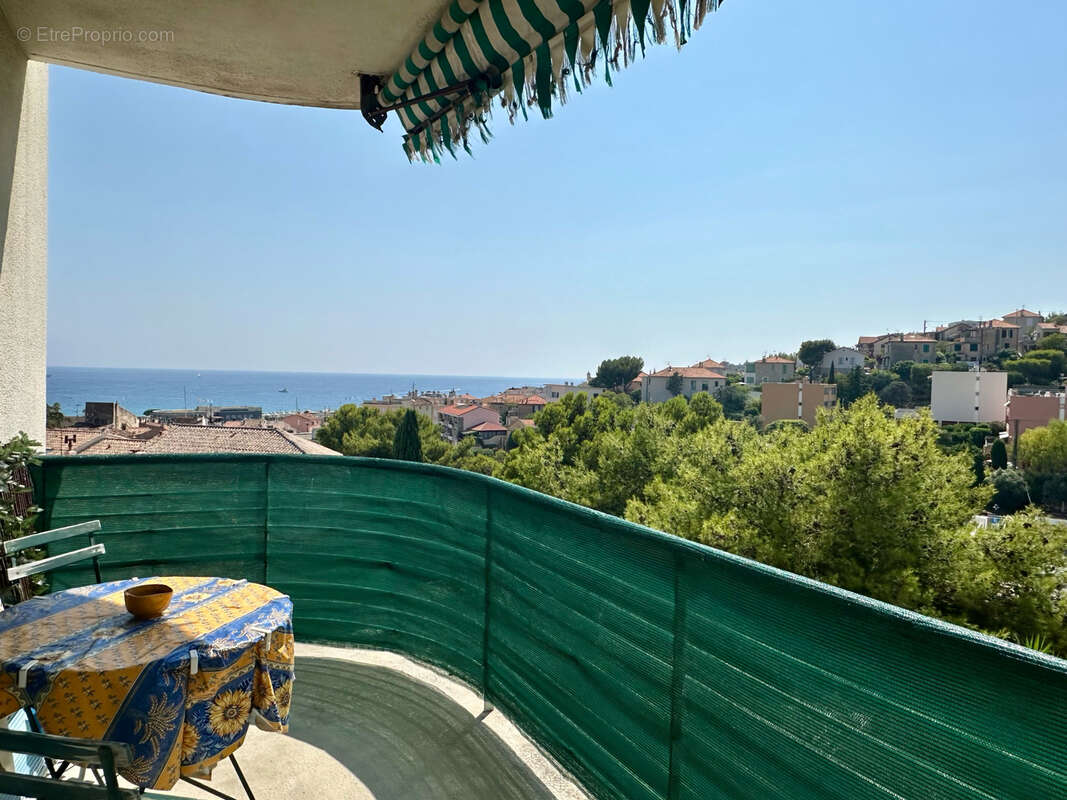 VIAGER OCCUPE - Appartement centre de Cassis - photo 5