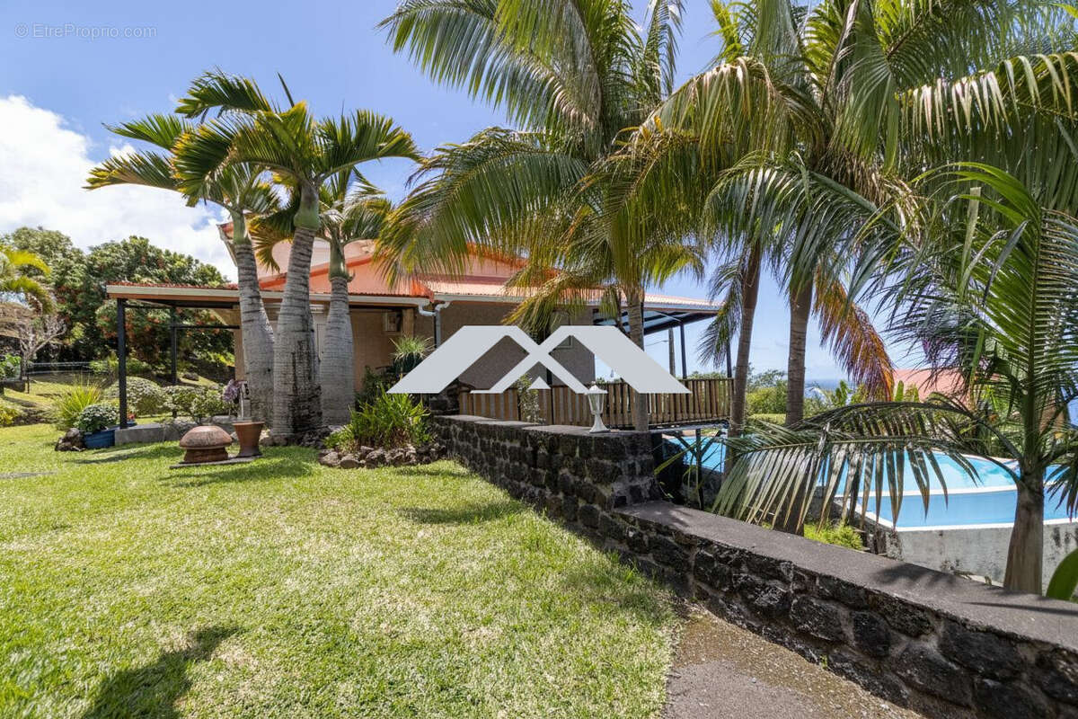 Maison à SAINT-JOSEPH