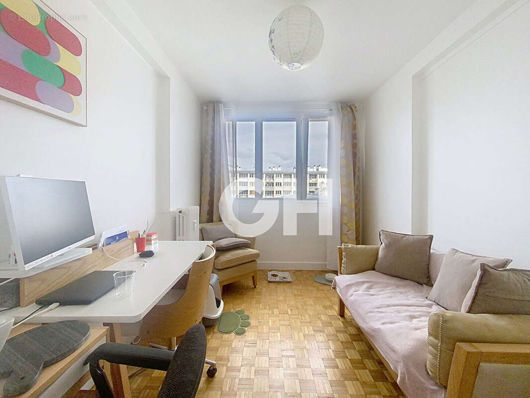 Appartement à PARIS-20E