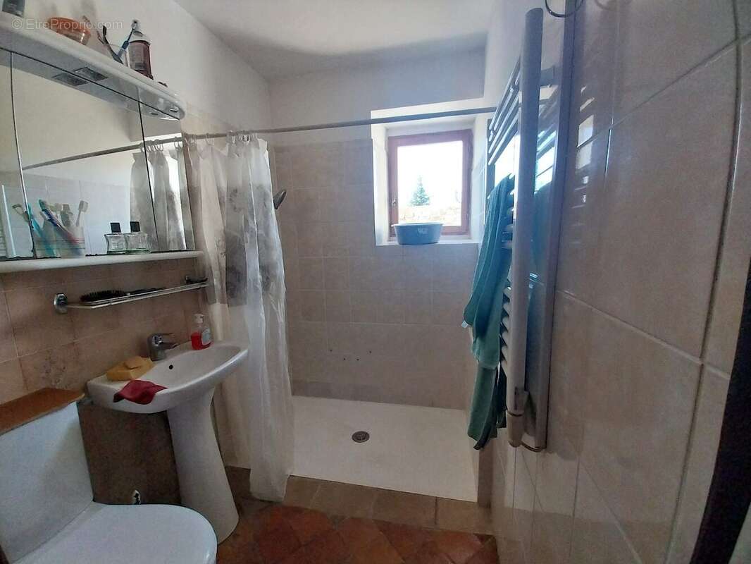 Maison à MONTPEYROUX