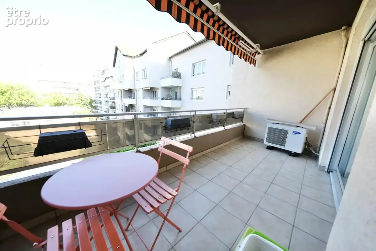 Appartement 105 m² à Villeurbanne  - photo 8