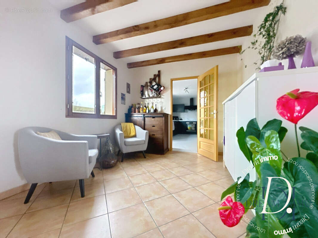 Maison à CIVIERES