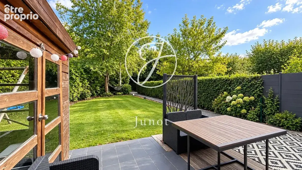 Hem - LA VALLEE - Loft de caractère - 7 pièces - 155m² – 4 chambres - Jardin - Parkings - photo 1