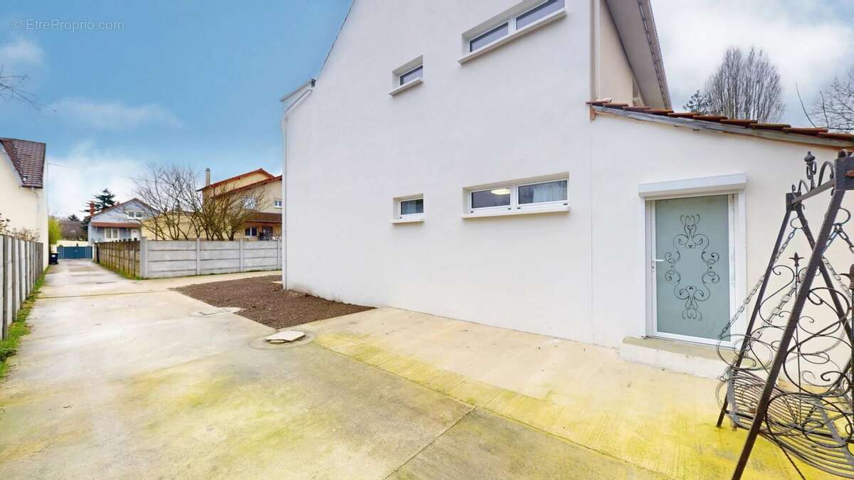 Maison à MONTFERMEIL