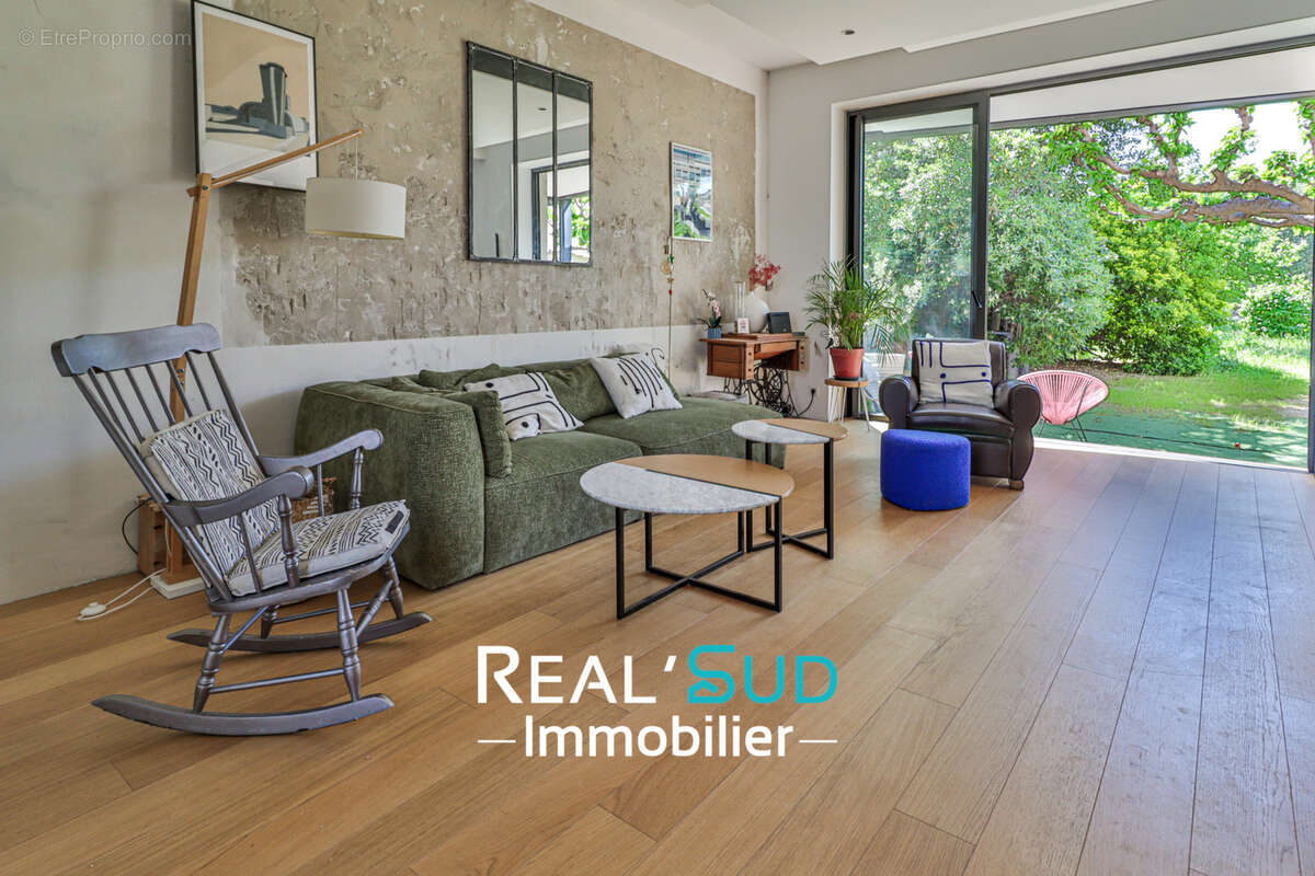 Maison à MARSEILLE-8E
