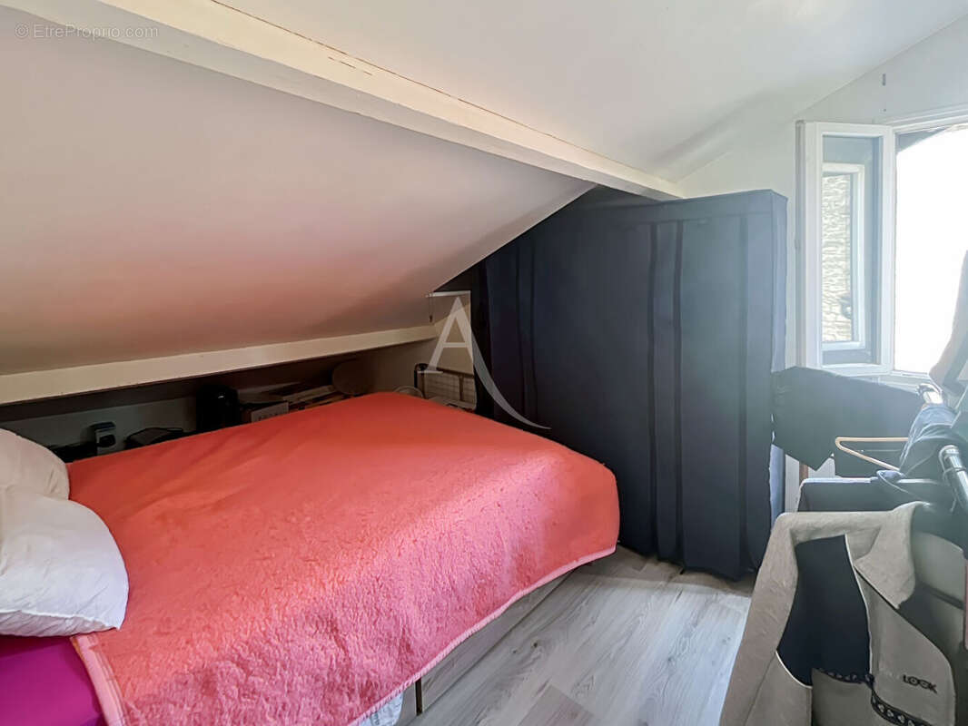 Appartement à HARDRICOURT