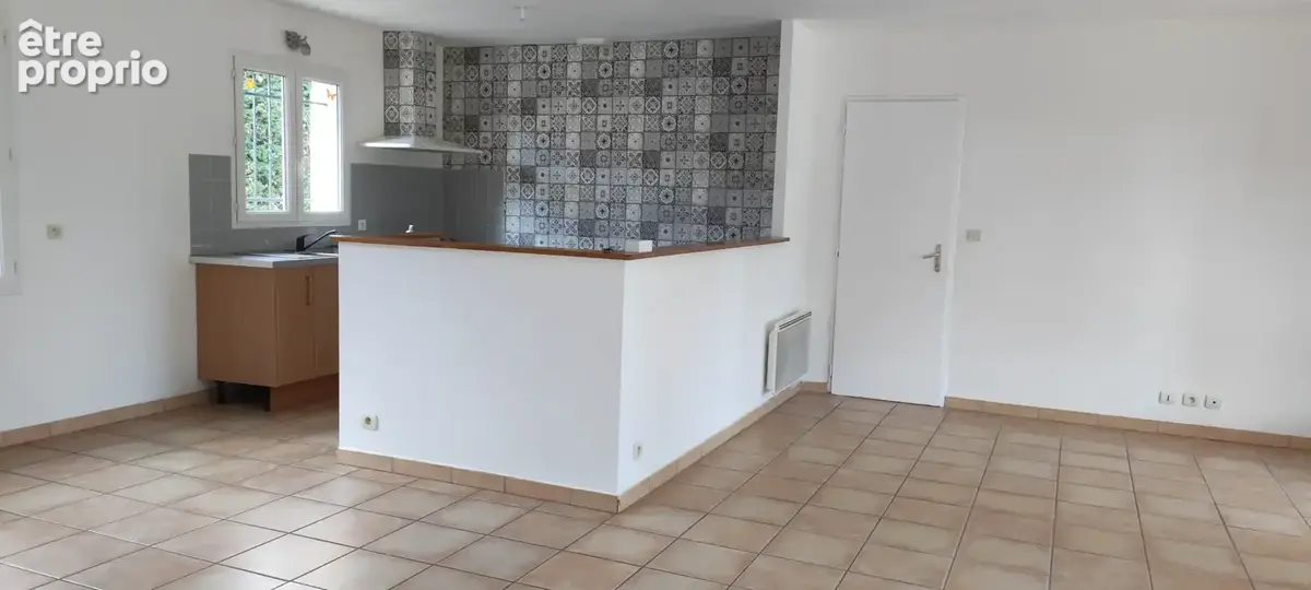 Villa de plain-pied au calme, avec terrain constructible de 1 540 m2 - photo 5