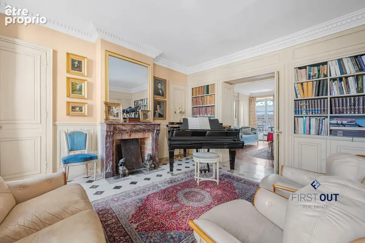 Appartement 5 pièces 127 m² à vendre à Paris-6e (75006) - photo 2