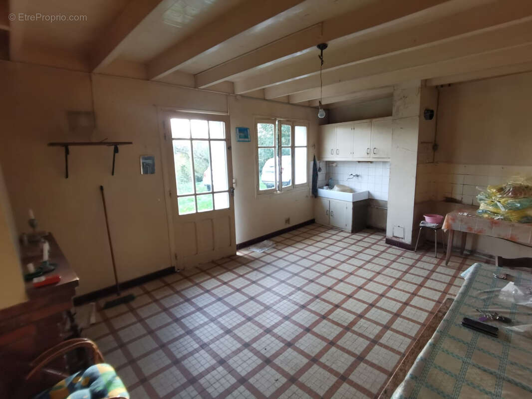 Maison à CELLEFROUIN