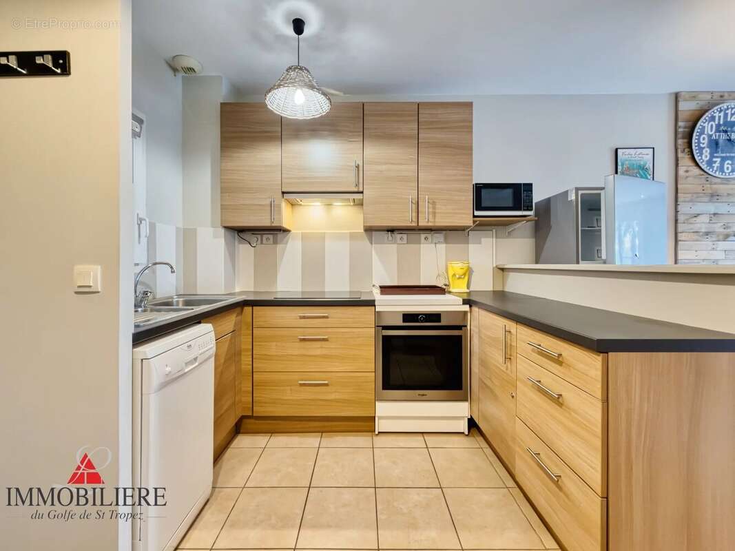 Appartement à COGOLIN