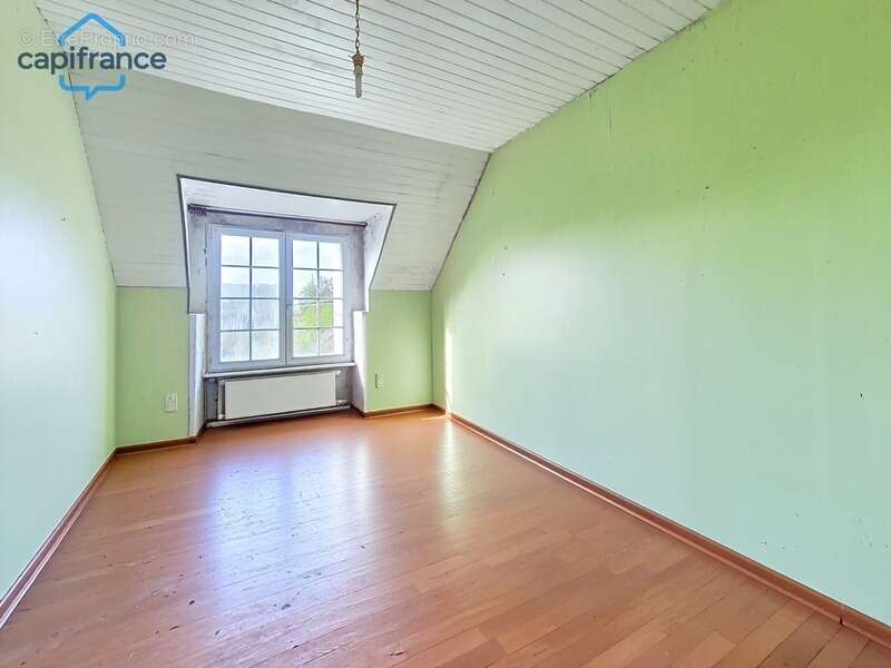 Maison à PLOUGUERNEAU