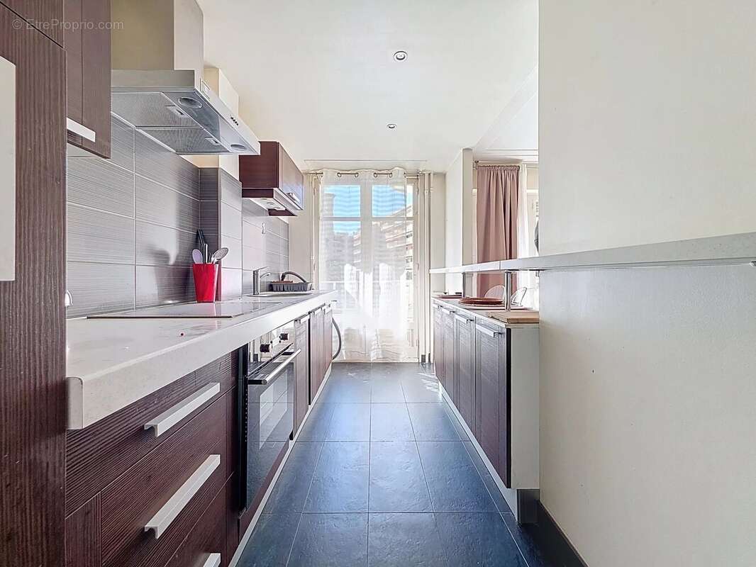 Appartement à LE CANNET