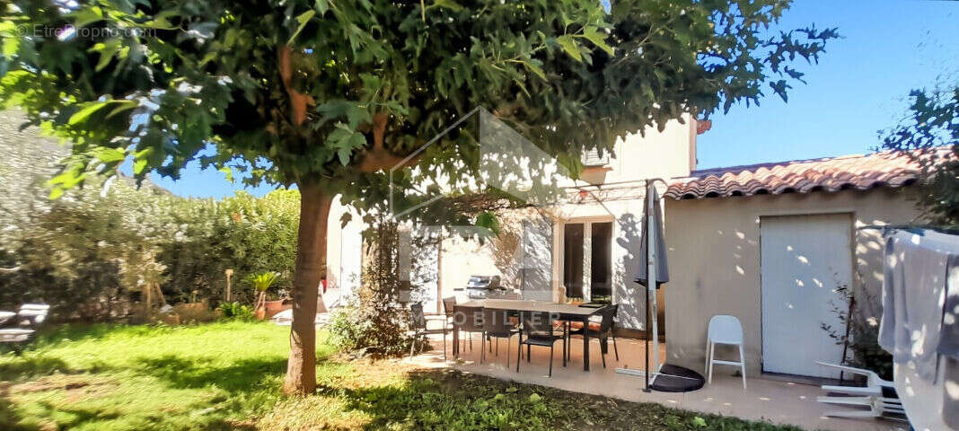 Maison à SAINT-REMY-DE-PROVENCE