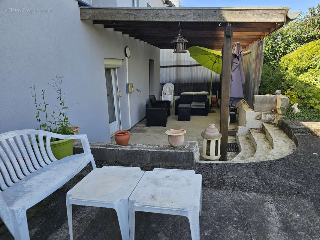 Maison à HUSSIGNY-GODBRANGE