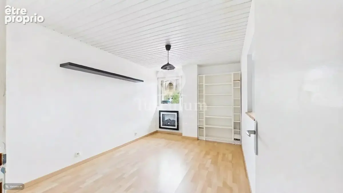 À Knutange, un T2 de 50 m² avec garage… et une place de parking en plus ! - photo 3