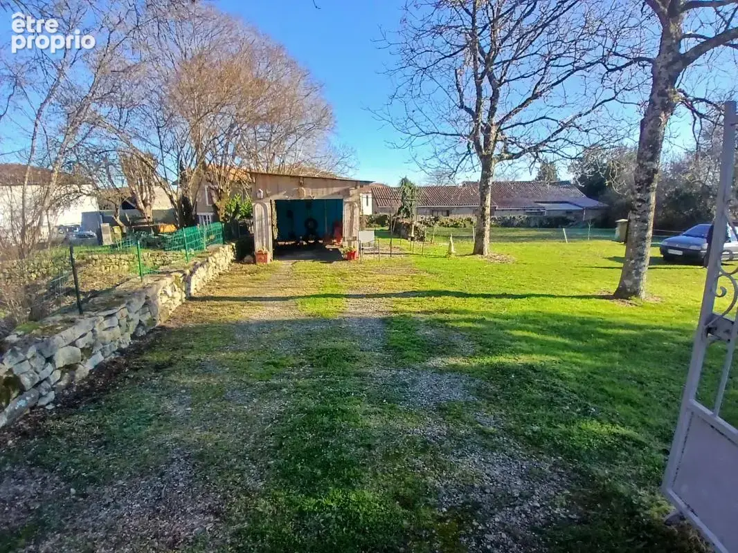 Ensemble immobilier composé d'une  maison de village en pier - photo 12