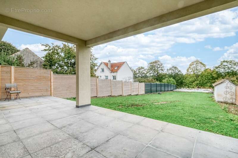 Maison à COULOMMIERS