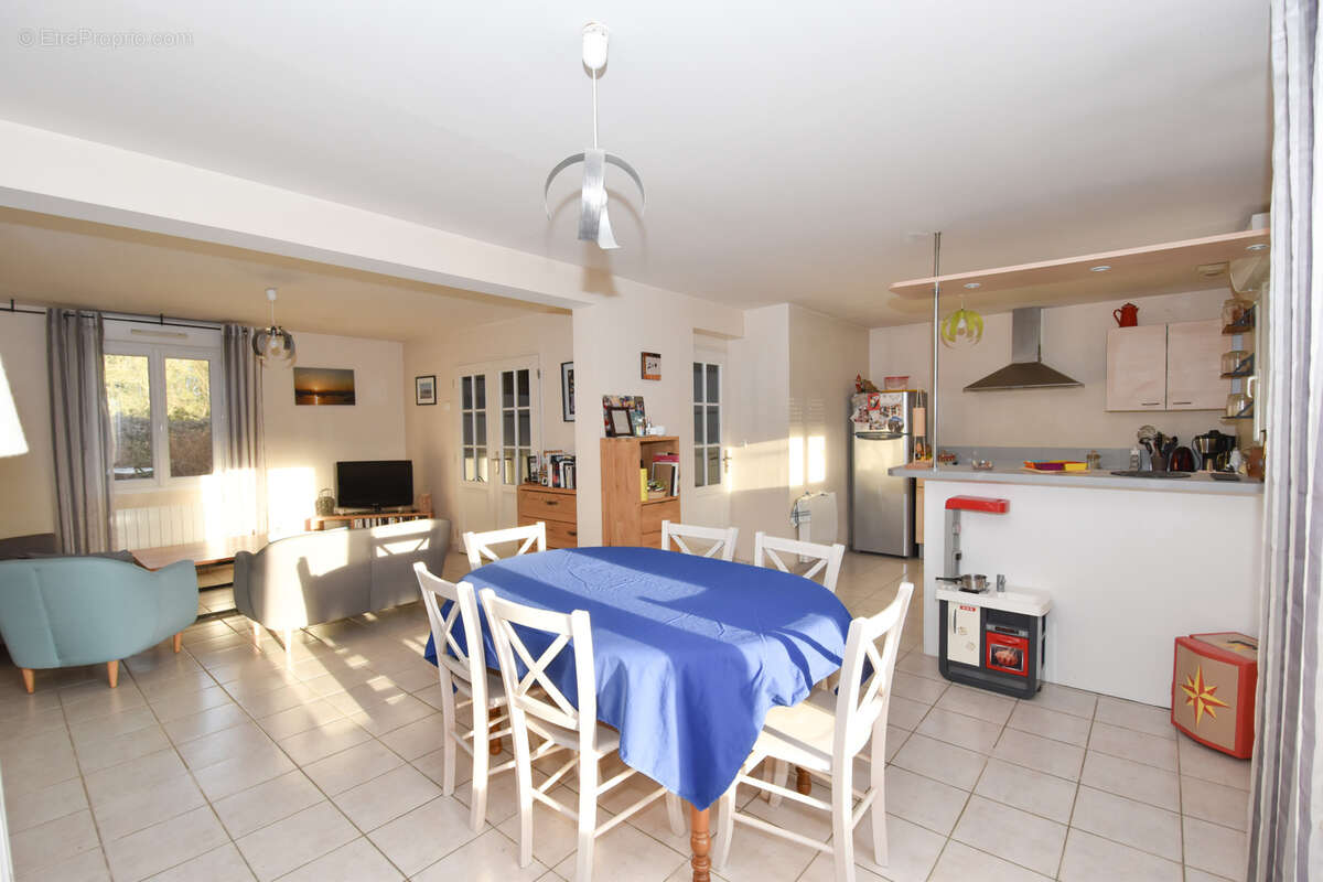 Maison à VILLERS-BOCAGE