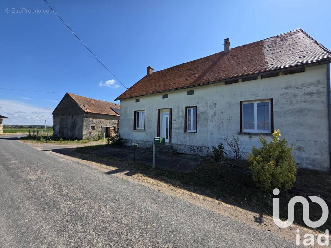 Photo 1 - Maison à CINDRE