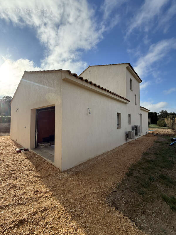 Maison à FORCALQUEIRET
